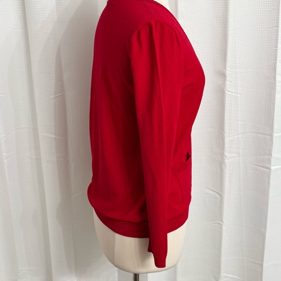 Kasper Women's Long Sleeve, Front Button, V-Neckline Cardigan, Red, Size M - Picture 4 of 7